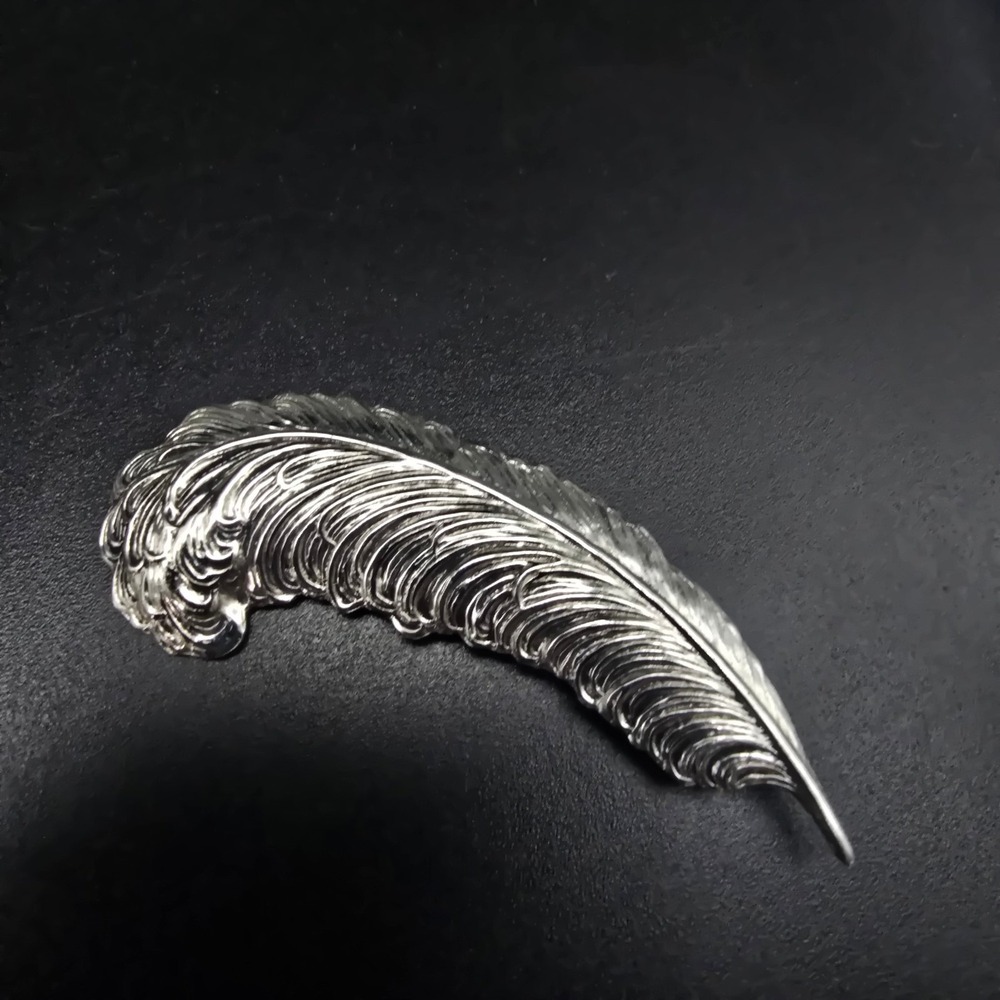 Silver Tone Feather Brooch Quill Pen Vintage Costume Jewelry